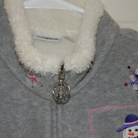 Croft & Barrow Fleece Vest Holiday Christmas Winter Sz. PL Gray Snowman - Picture 3 of 7